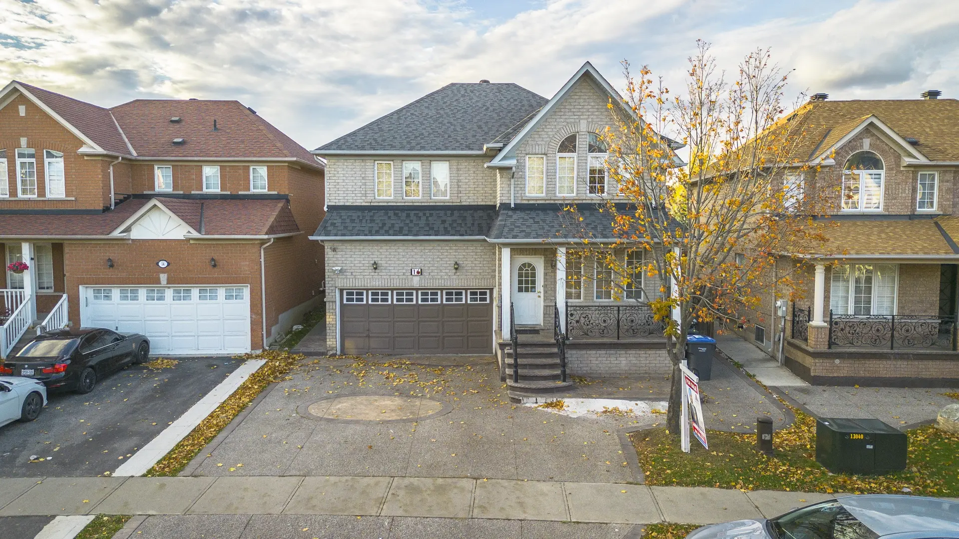 16 Sandway Cres