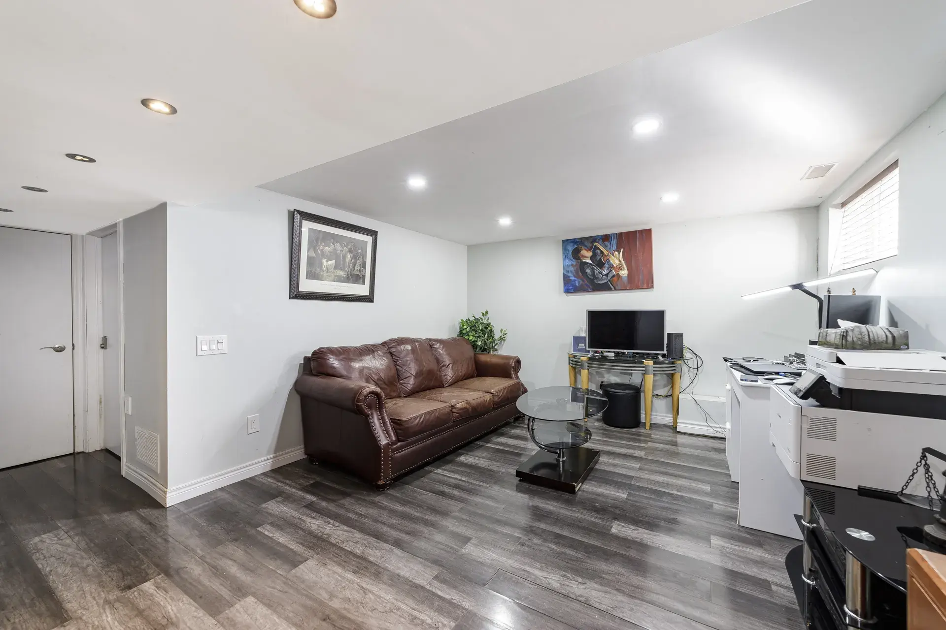 Interior / Exterior Photography